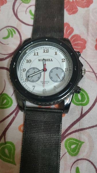 Beautiful metallic strap watch for sale 4