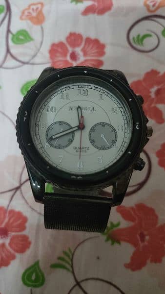 Beautiful metallic strap watch for sale 6