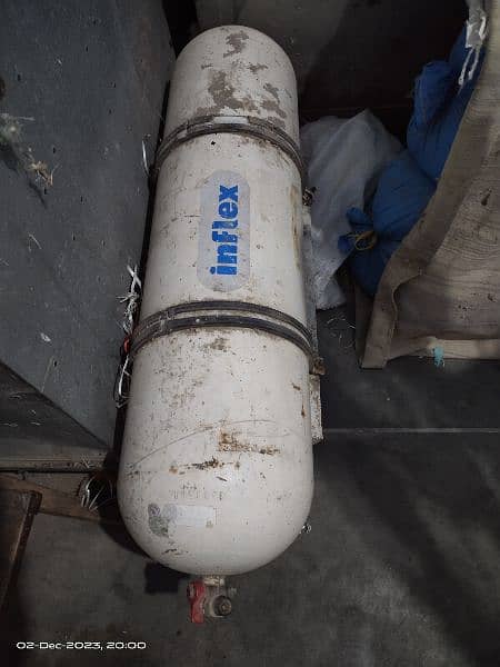 CNG cylinder with Kit for sale orignal 1
