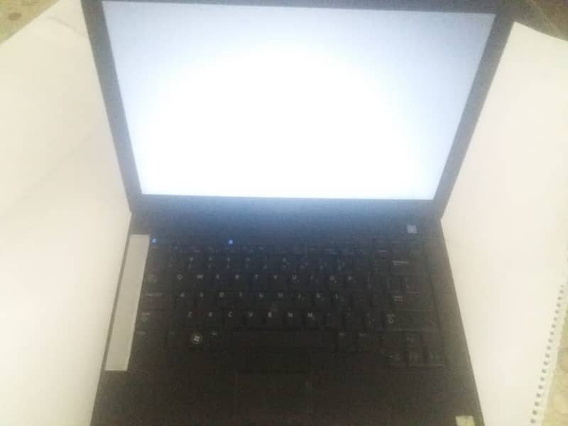 Laptop Dell Latitude E6400 4