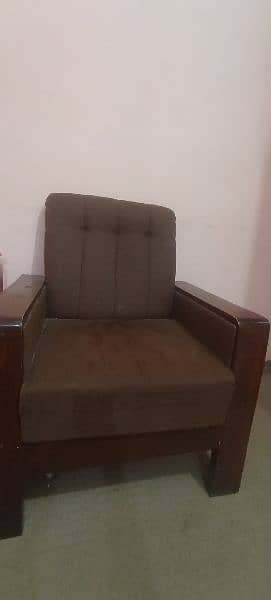 5 Seater Wooden Sofa set (used) 4