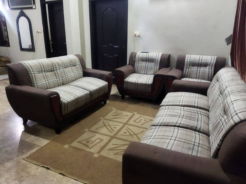 7 sitter sofas for sell . . or in good condition. . . . . . 0