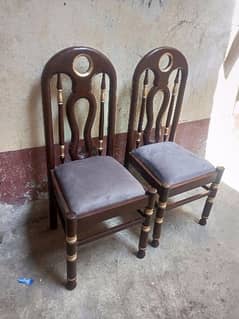 dining chairs good condition 10/9 like new