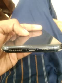 Iphone 11 pro max 10/10 condition 0
