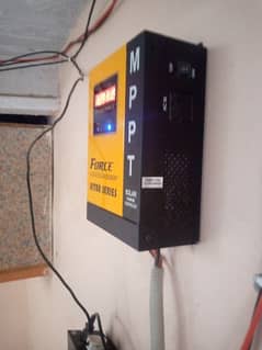 force non hybird mppt charge controller