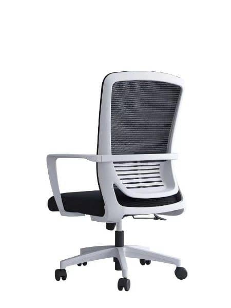 low back executive chair 1