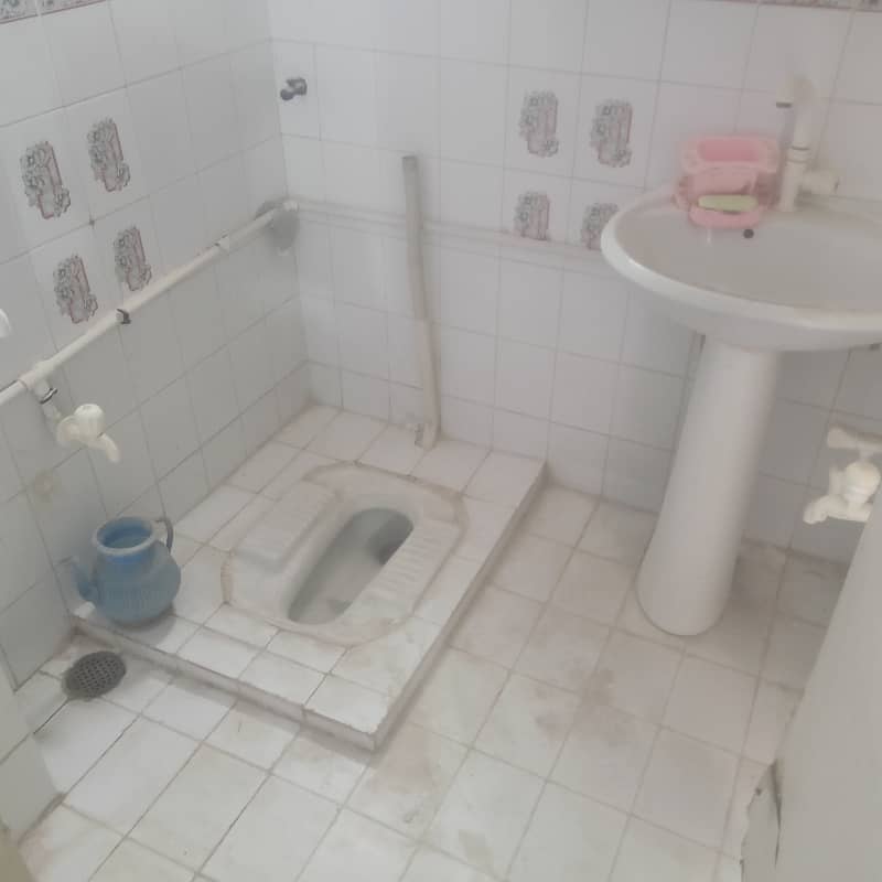 Flat For Sale 4 Room 2 Bathroom 40 lakh Full Marble Tile Nagan chowrangi 8