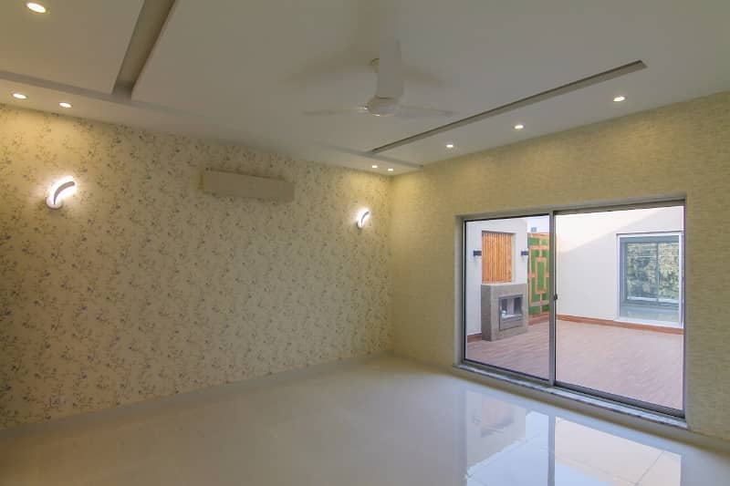 1 Kanal Modern Design Bungalow For Sale In Valencia Town 13