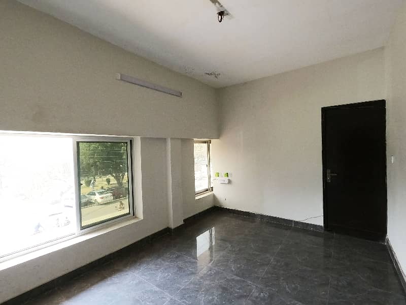 1700 Square Feet Commercial Office Is Available For Rent In Garden Town Lahore 10