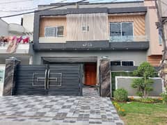 10 Marla New House For Sale At Prime Location