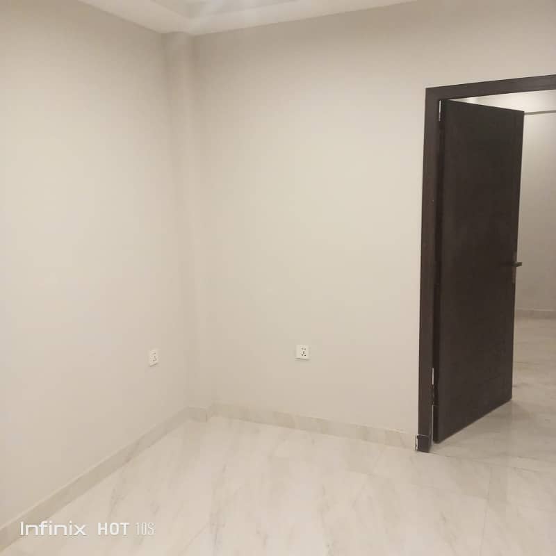 Brand New 2 Bed Flat For Sale In Bahria Town Lahore 0