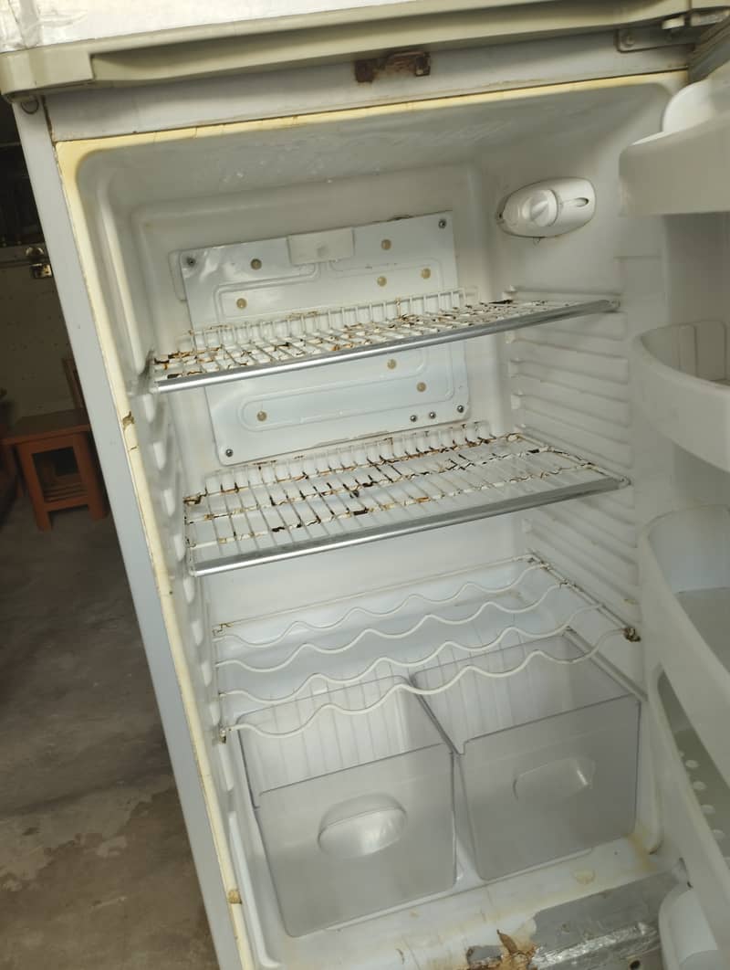 Orient refrigerator 6057 GS 1