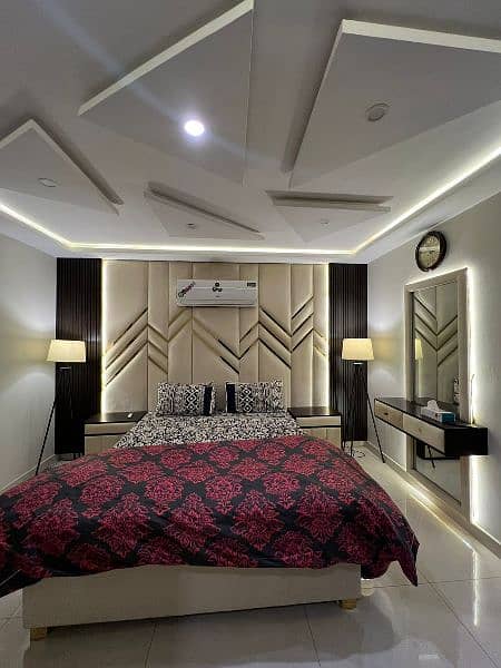 One bed room luxury apartments for daily basis . 2