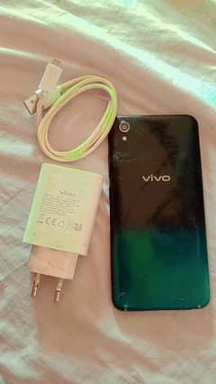 vivo Y1  box and charge All oky