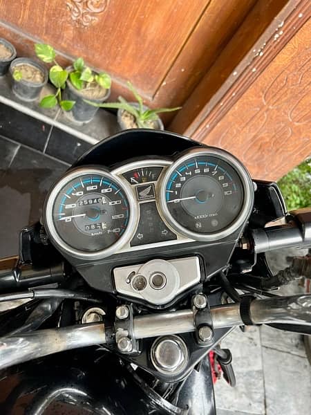 Honda CB-150 2018 good condition bike Genuine 3