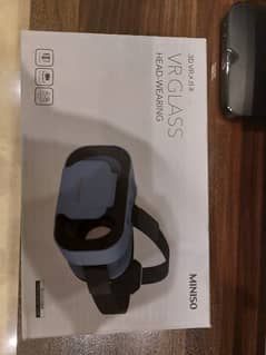 Box pack Miniso Virtual Reality (VR) glasses