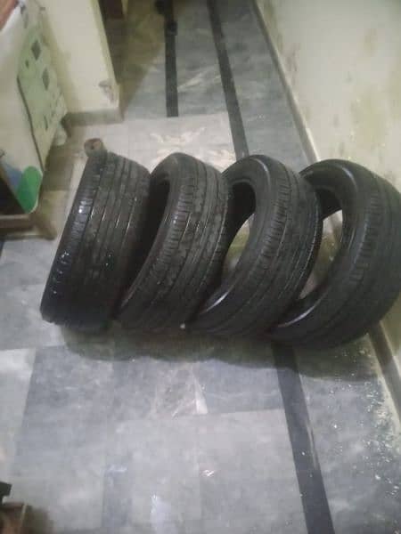 tyre selling in good condition 1
