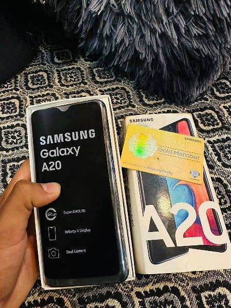 Samsung galaxy A20 3