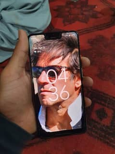 Google pixel 3xl 4/64 snapdragon 845 all ok 10/10 condition pounched