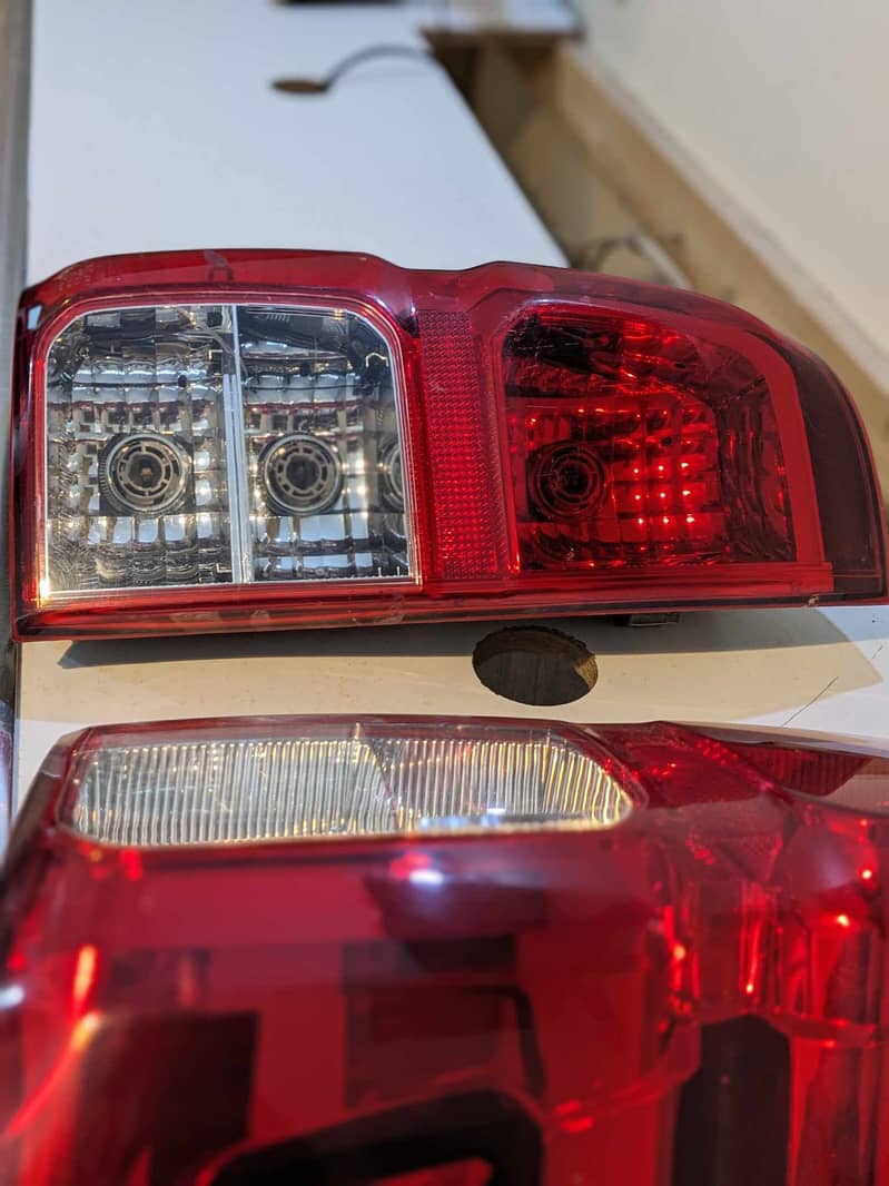 Original Toyota Revo 2020 2021 Hilux Back Tail Lamp 3