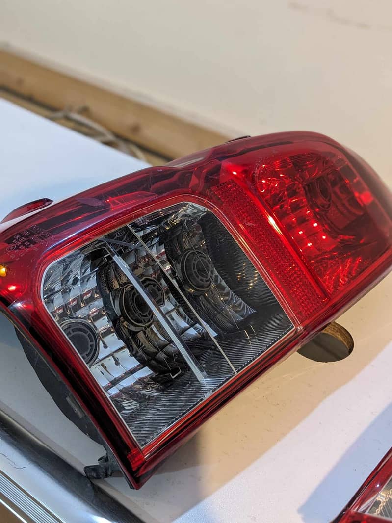 Original Toyota Revo 2020 2021 Hilux Back Tail Lamp 6