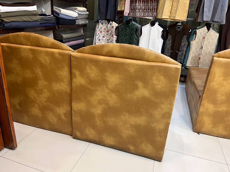 L -shaped leather Sofa (4 piece) 4