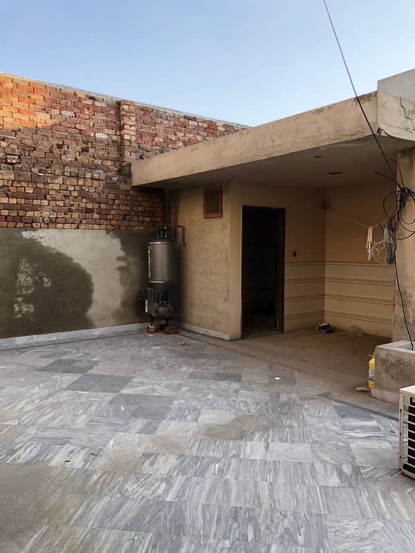 14 Marla Double Storey House For Rent In Khayaban Garden Sargodha Road Faisalabad 11