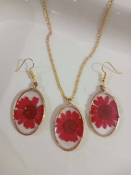Resin jewelry for girls 9