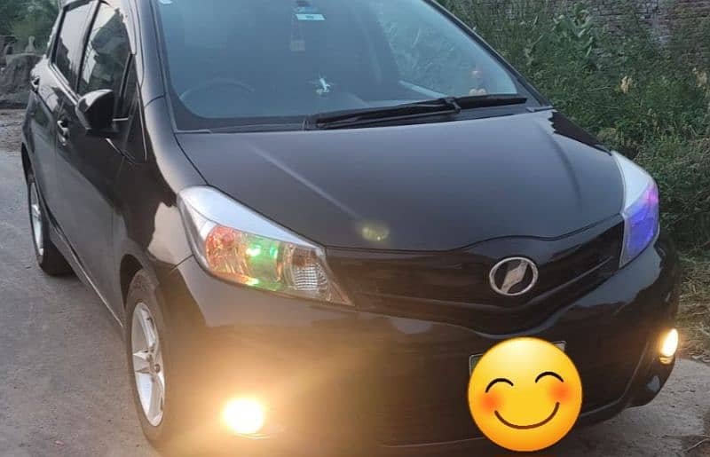 aslaam o alikum i m selling my toyota vitz its urgent sale car my own 13