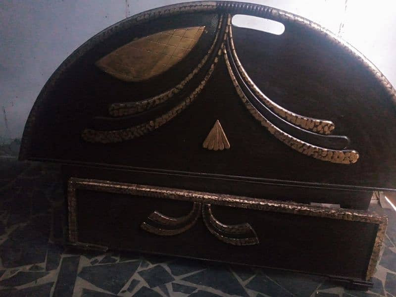 bed for sale in okara good condition 2