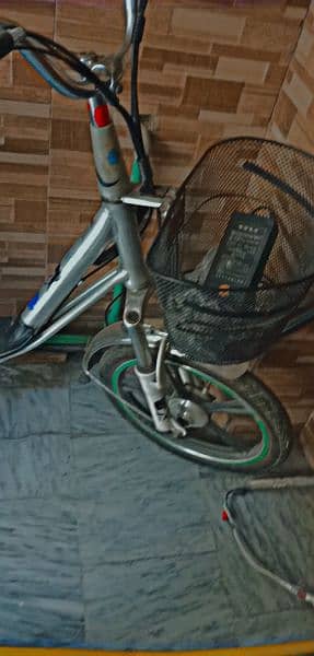 electric bike 60 speed in one charge it travel 20km 2