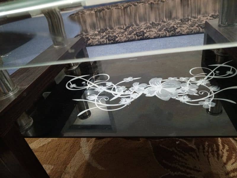 curved thin glass center table 7