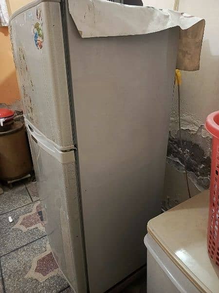 Dawlance all original full size Refrigerator 4
