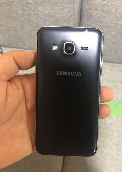 Samsung J3 2