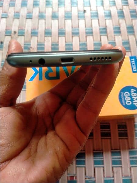 Tecno spark 7 pro 4+64gb set or box no charger exchange possible 5