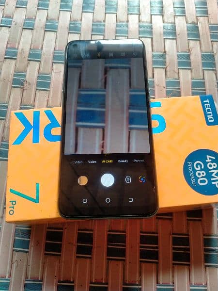 Tecno spark 7 pro 4+64gb set or box no charger exchange possible 10