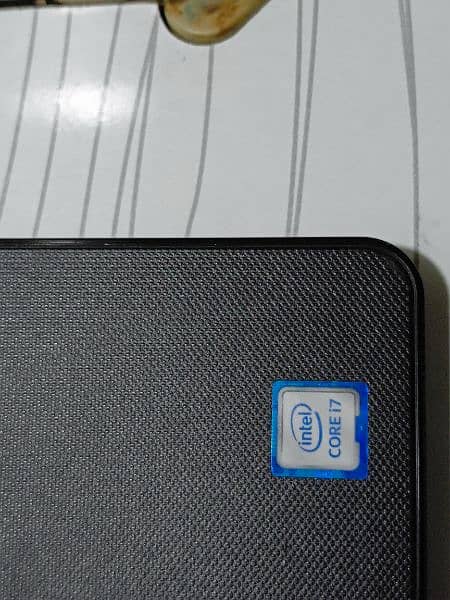 Dell Vostro 14-3468 Business Oriented Laptop 3