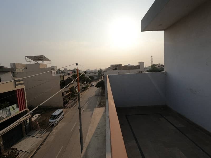 Ideal Prime Location 240 Square Yards House Has Landed On Market In Cotton Export Cooperative Housing Society, Cotton Export Cooperative Housing Society For Sale 31