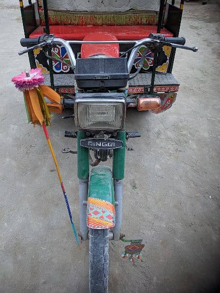 i am selling my Qingqi rikshaw 2