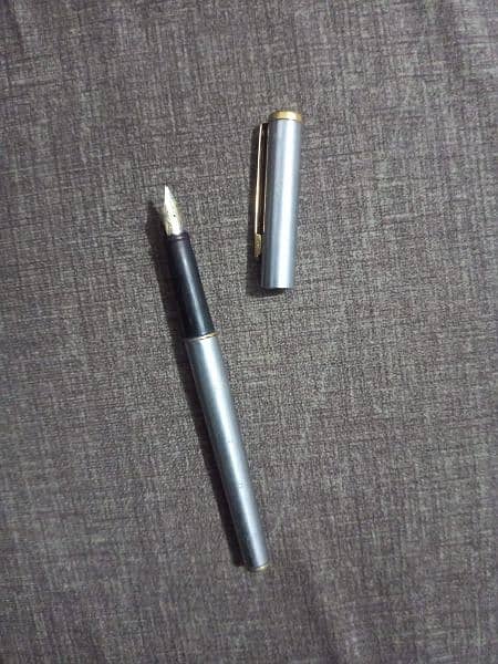 Sheaffer Fountain Pen (Rare) 1