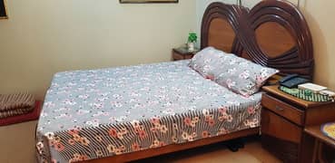 Double Bed 0