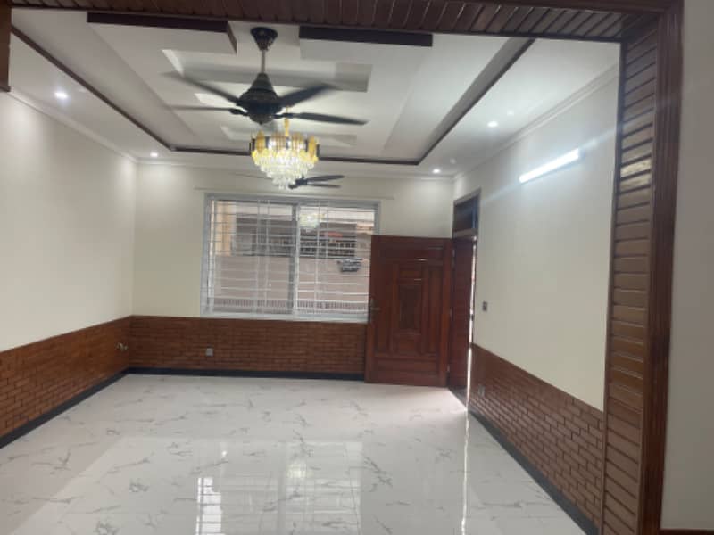 8 Marla Double Storey Beautiful House For Sale 7