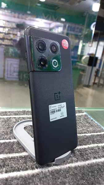 one plus 10 Pro waterpack 4