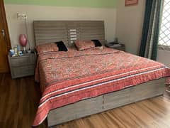 kind size bed for sale