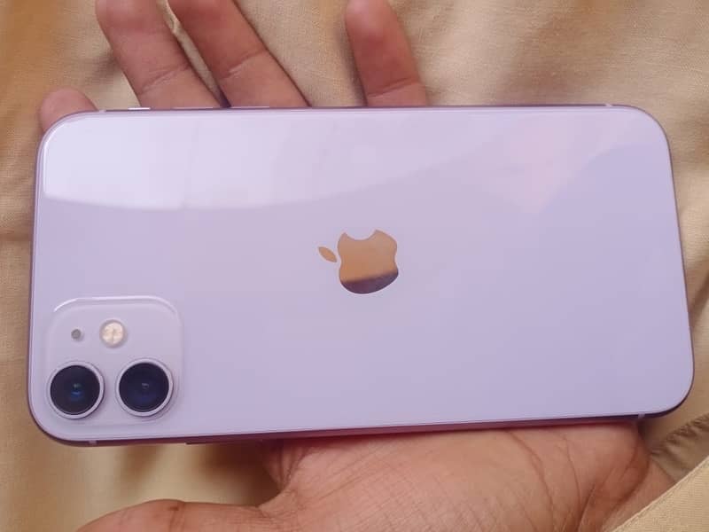 IPHONE 11 NON PTA JV 10/10 CONDITION WATER PACK 2