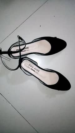 Flat khussa style shoe