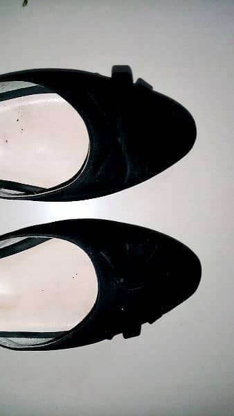 Flat khussa style shoe 1