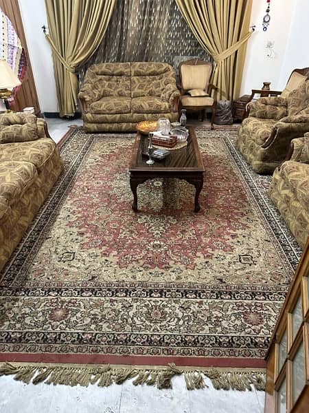 sofa set,Table set and carpet for sale 8