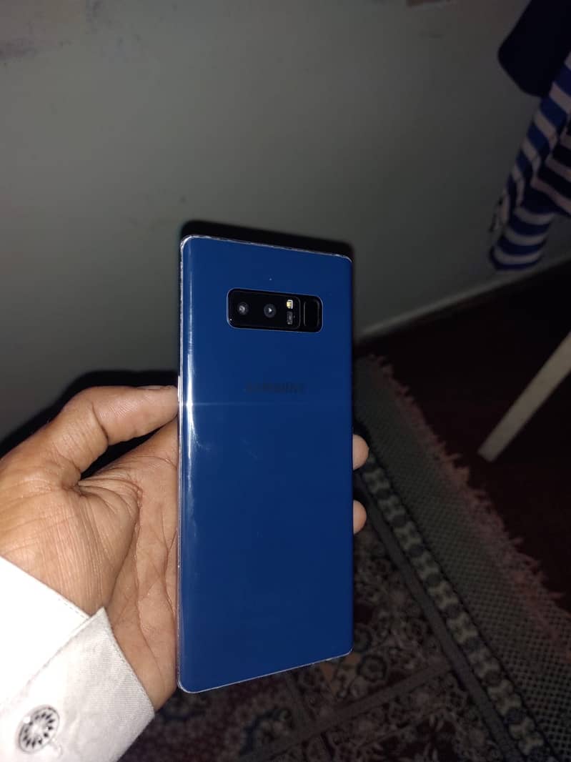 Samsung note 8 with box 3