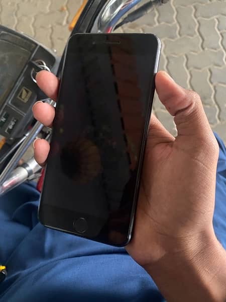I phone 7plus 128gb pta approved exchange posible 0